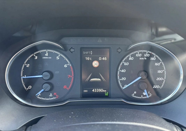 Toyota Yaris cena 49900 przebieg: 44000, rok produkcji 2019 z Brzeg małe 277